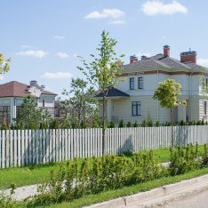 Панорама улицы, вид 2, коттеджный поселок Онегино Панорама улицы, вид 2, поселок Онегино